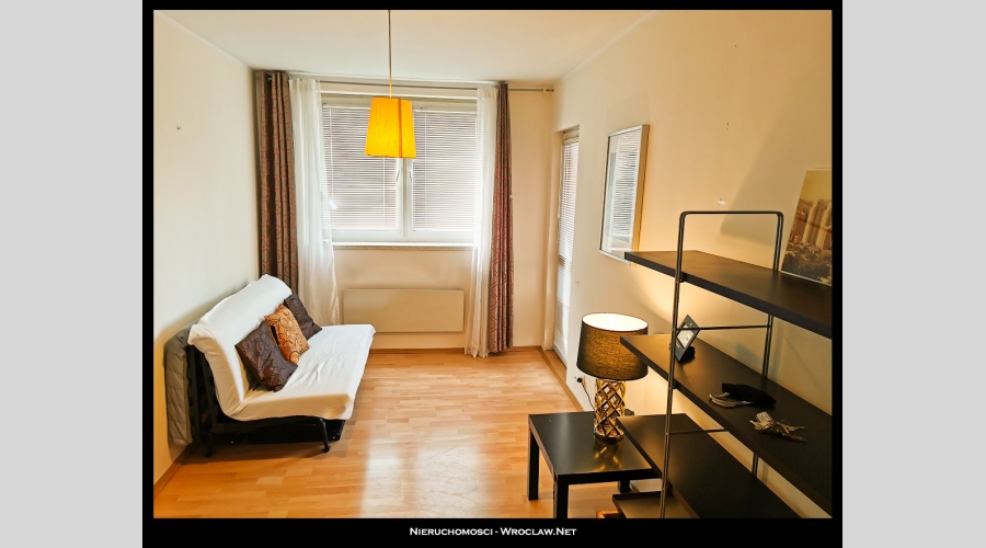 Nieruchomości Wrocław - Sprzedam mieszkanie 2 pokoje z balkonem