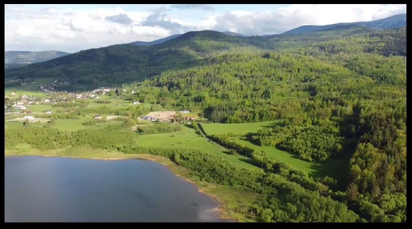 działka budowlana nad jeziorem -Podgórzyn